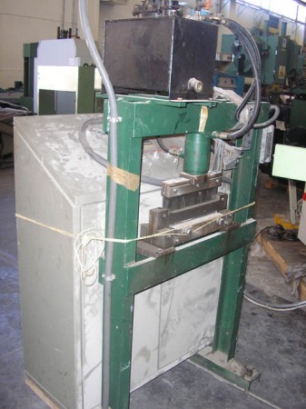 COD.9053 PRESSA PIEGALAMIERA SICEM